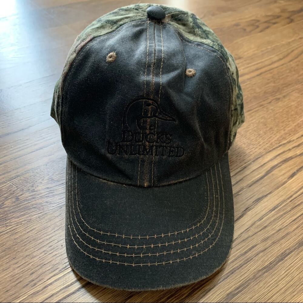 Ducks Unlimited adjustable camo baseball hat